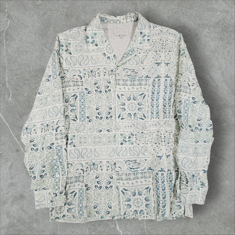 Kith Button Up Shirt Mens Small Cream Teal Paisley Silk Blend Summer Classics 24